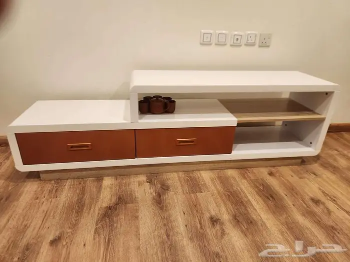 طاولة طعام وطولة بلازما 0