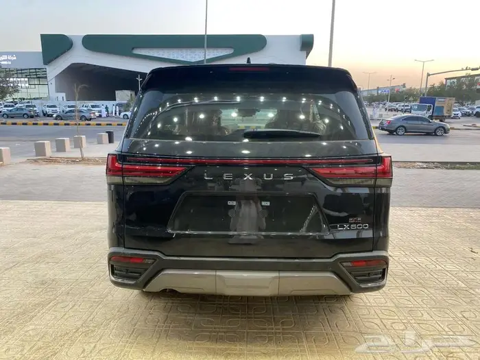 لكزس LX600 VIP 2025 أسود سعودي 6