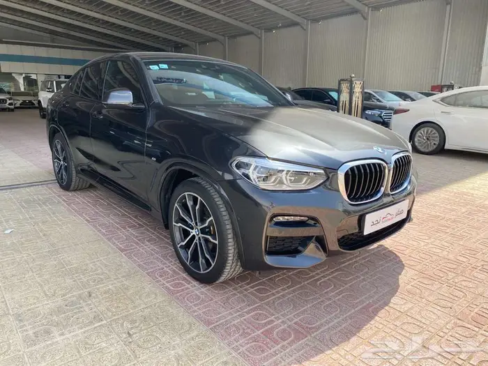 BMW X4 موديل 2021 1