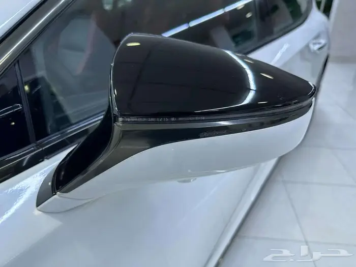 لكزس LS500 اف سبورت 2018 خليجي مالك اول بدي وتشييكات الوكالة 22