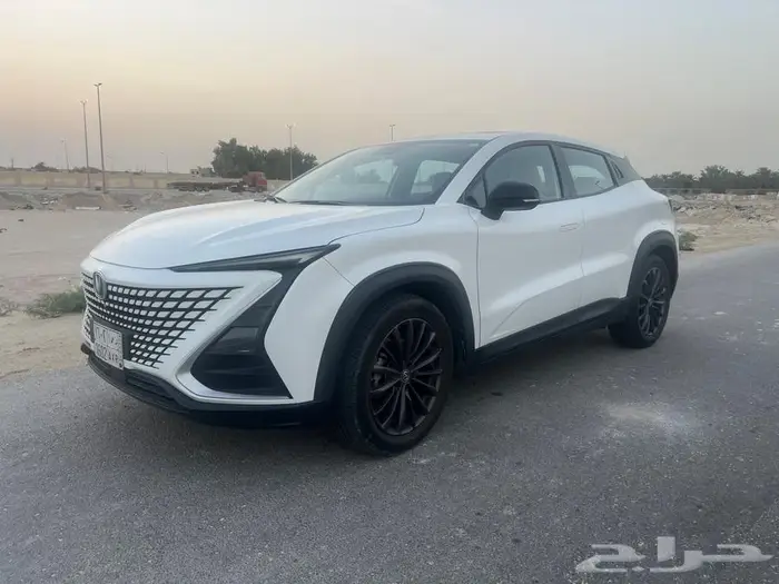 2023 شانجان يوني تي 3