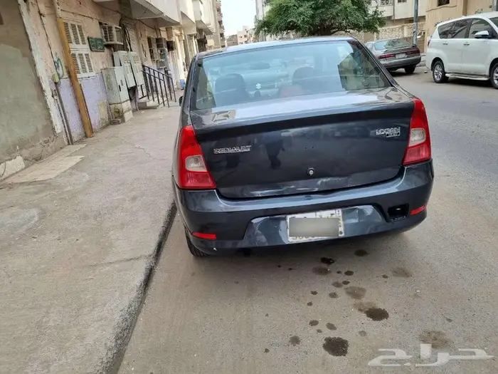 Renault logan 2013 1