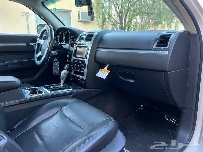 دوج تشارجر 2010 فل كامل للبيع 17