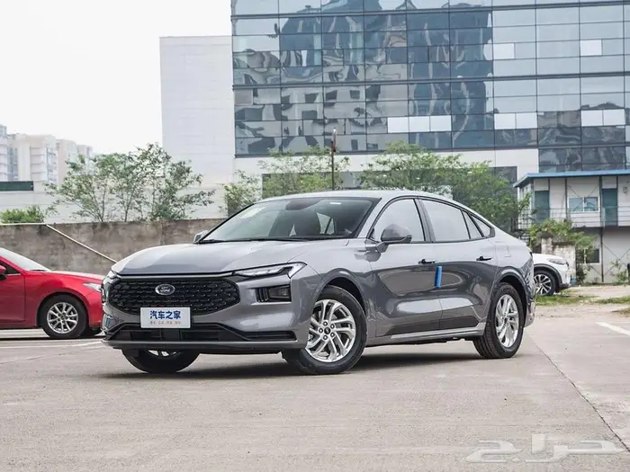 استيراد فورد توروس 2025 1.5T EcoBoost FWD بسعر تنافسي 0