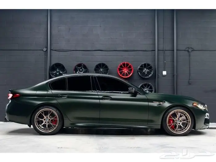 BMW M5 CS 2022 ممشى قليل 3