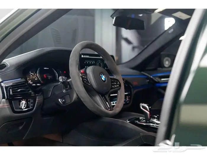 BMW M5 CS 2022 ممشى قليل 21