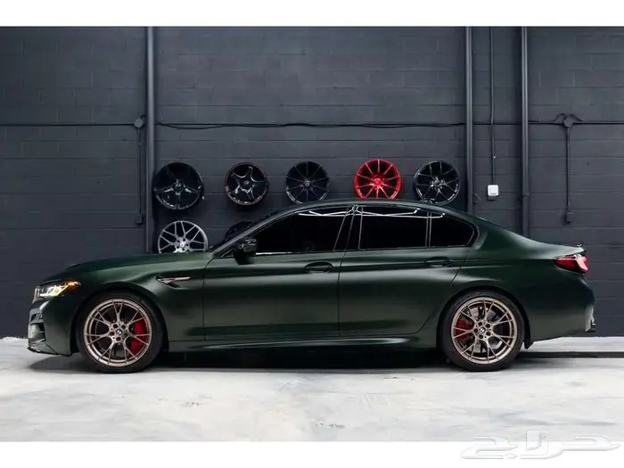 BMW M5 CS 2022 ممشى قليل 4