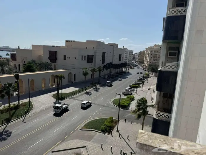 معرض تجاري ميزانين 740 متر للايجار 2