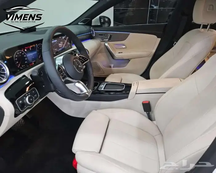 Mercedes Benz CLA250 4MATIC 2025 3