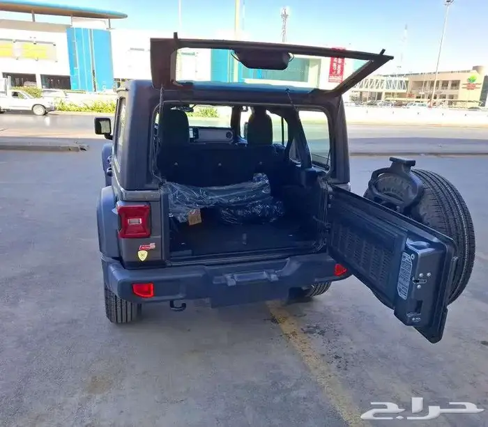 جيب رانجلر 2024 5