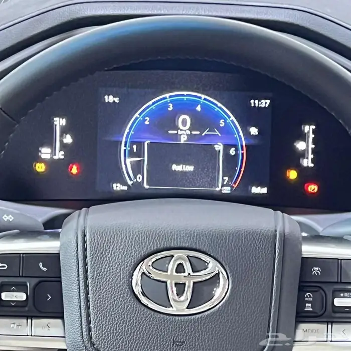 لاندكروزر GXR رقم 3 سعودي دبل بنزين 2025 10