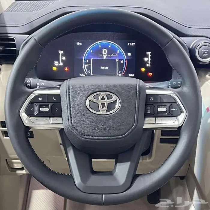 لاندكروزر GXR رقم 3 سعودي دبل بنزين 2025 9