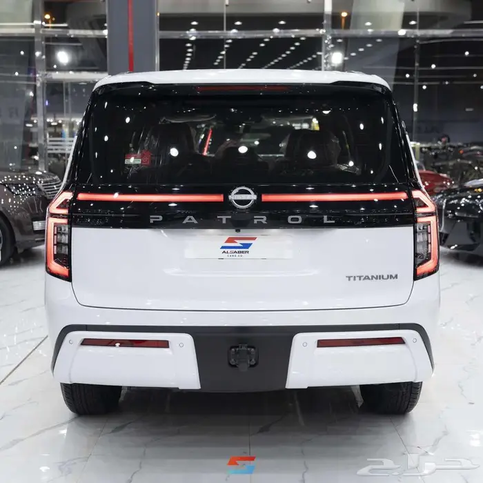 نيسان باترول تيتانيوم موديل 2025 3