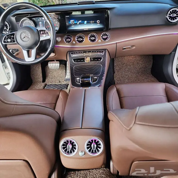 مرسدس بنز E300 نظيفه جدا 10