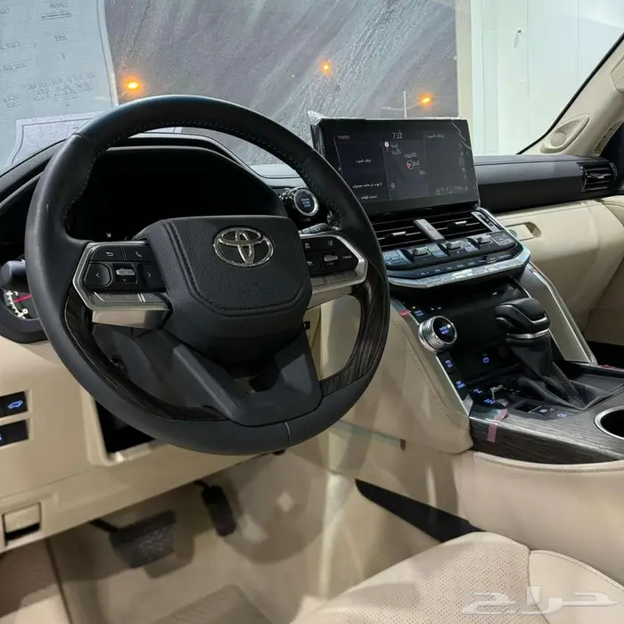 تويوتا لاندكروزر VXR ديزل 2023 9