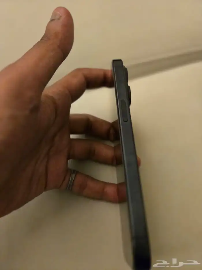 iphone 15 pro ازرق 2