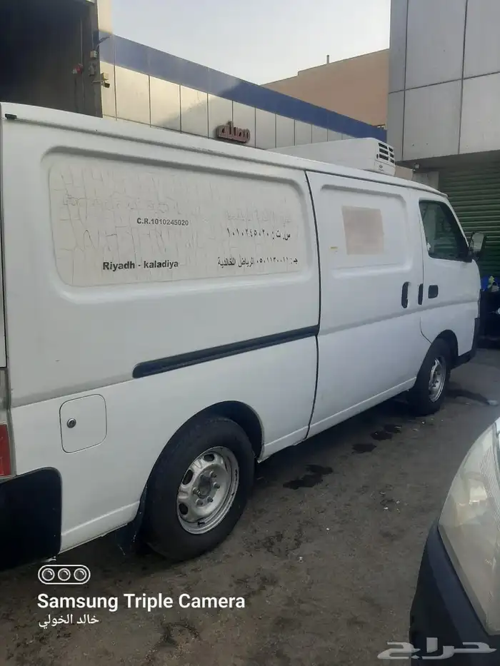 نيسان أورفان تلاجه بحاله جيده ممشى قليل 4
