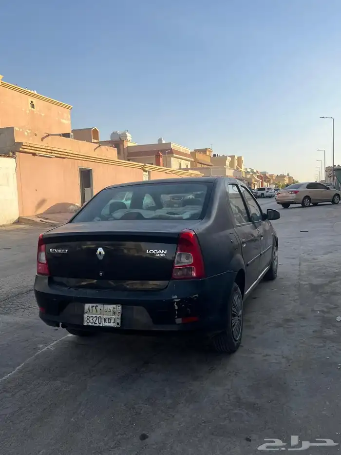 رينو لوجان2014 1