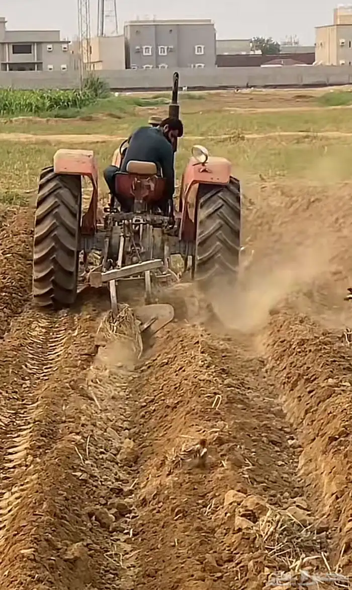 حراثه ايجار بساعه 1