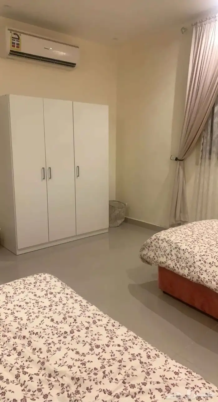 شقة 4 غرف مدخلين مؤثثة في حي المروة 6