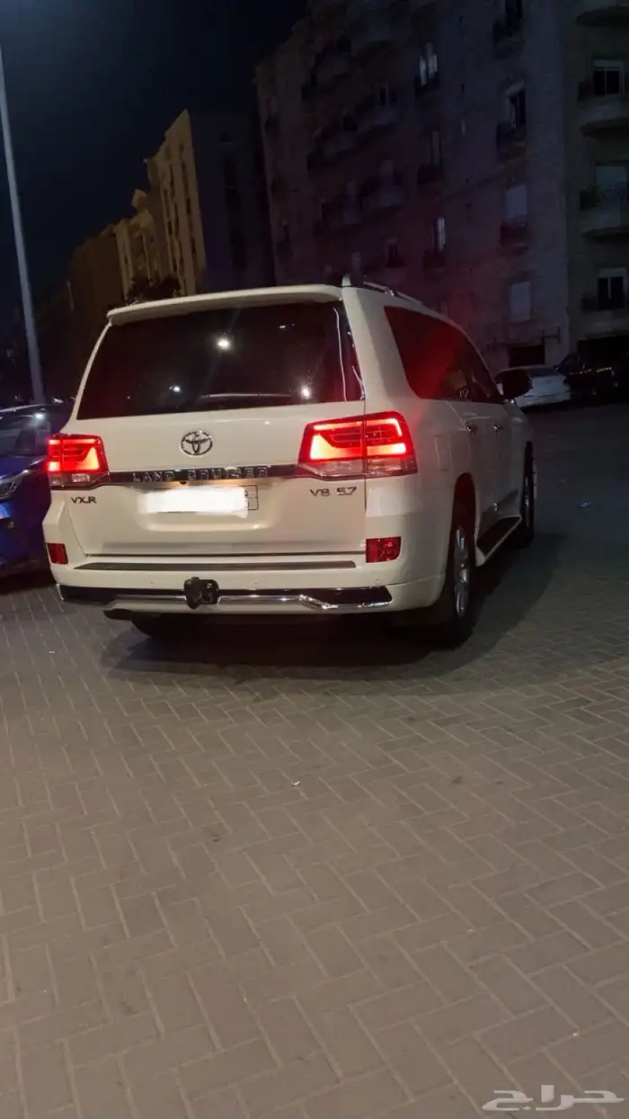 لاندكروزر 2017 2