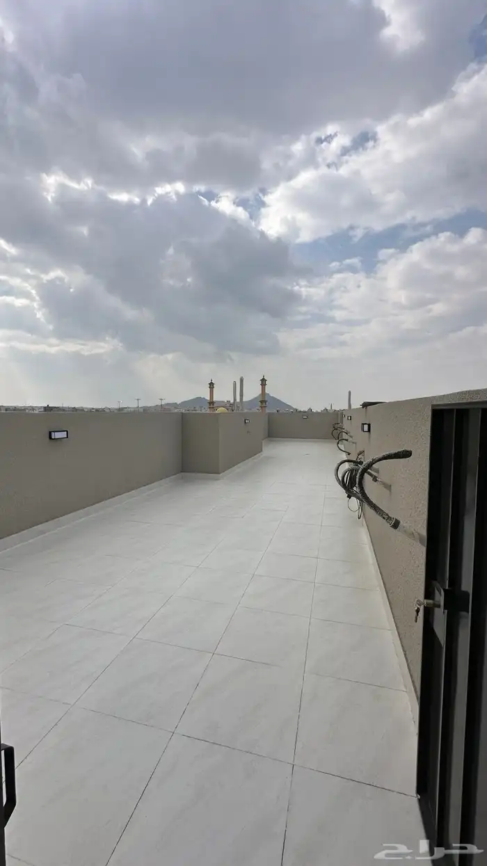 للبيع شقق ارضيه وعلويه احد رفيده - مخطط هيف 31