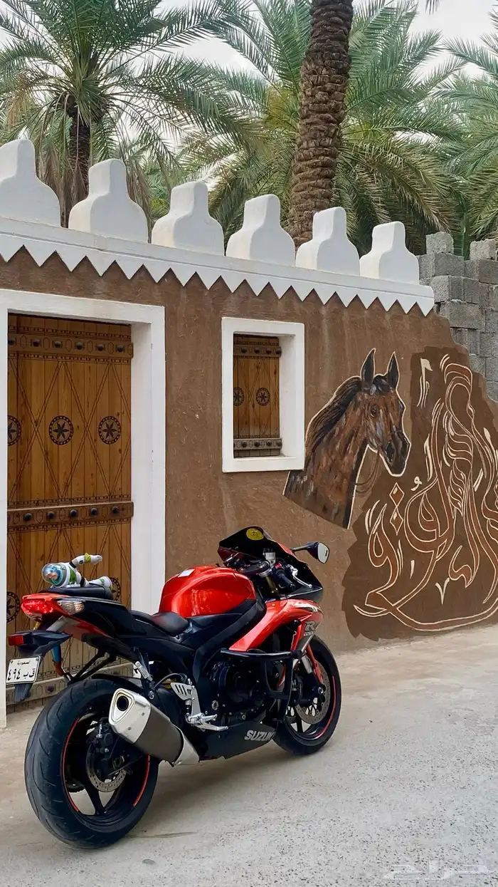 دباب ريس سوزوكي 600 موديل 2009 لوحة مميزة 1