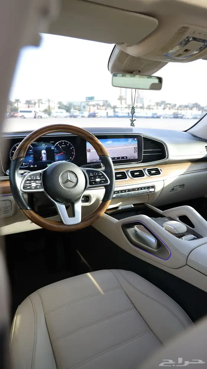 مرسيدس GLE .. ( اعلى فئة ) 27