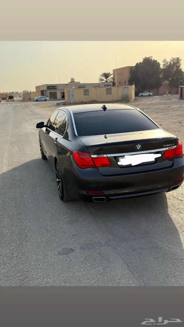بي ام دبليو 2012 -730 عليها كت 740 8