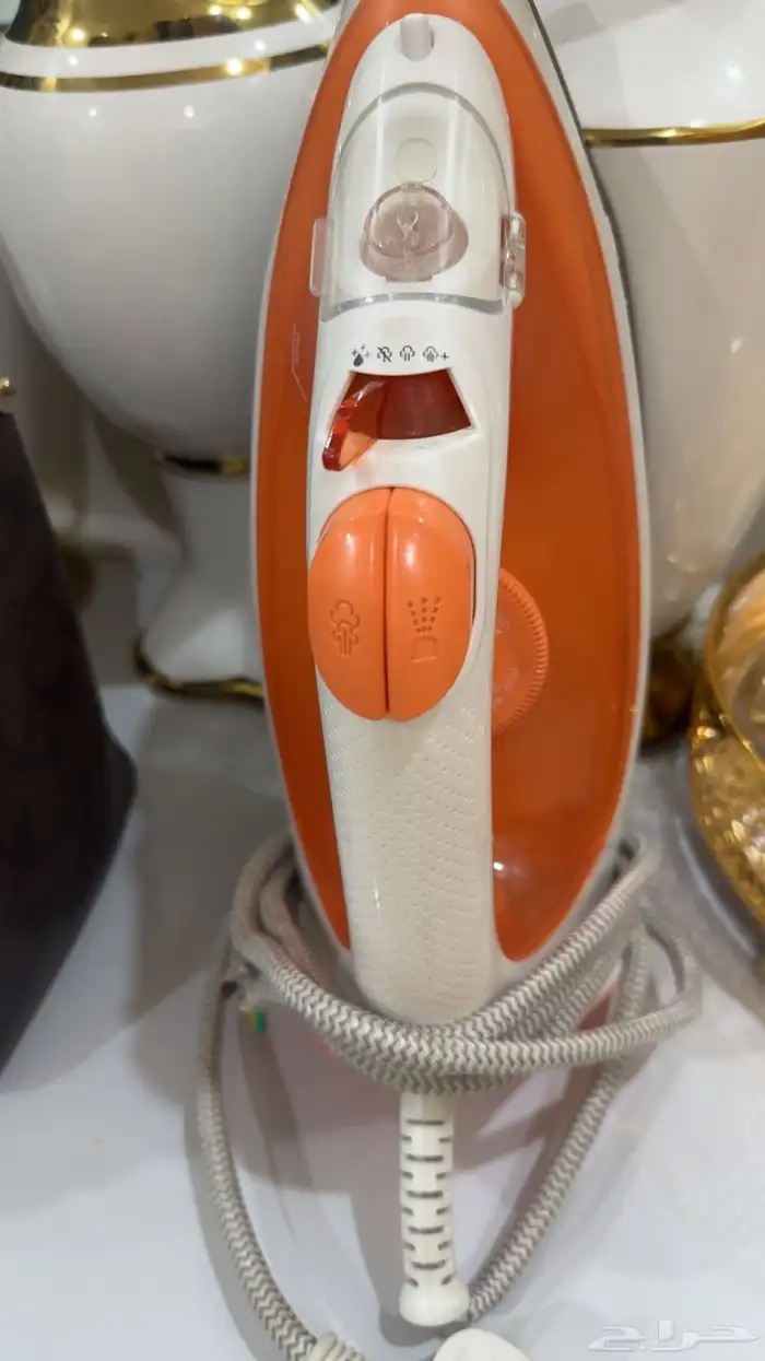مكواه براون 1