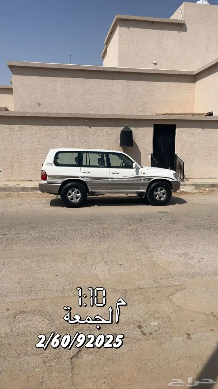 لاند كلوزر موديل 2000 0