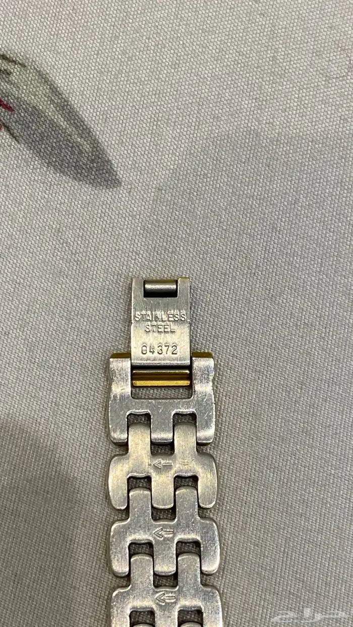 للبيع ساعه. RADO سويسرية اصلية 6