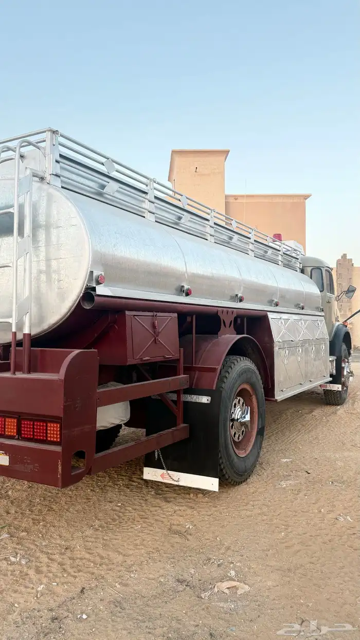 مرسيدس عايدي وايت معنا من يوم وكالة 4