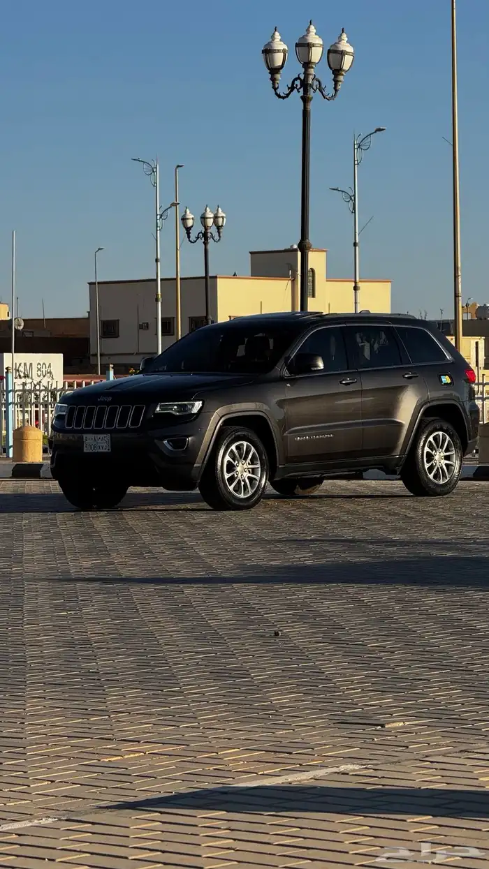 جيب جراند شيروكي 2015 لاريدو V6 1