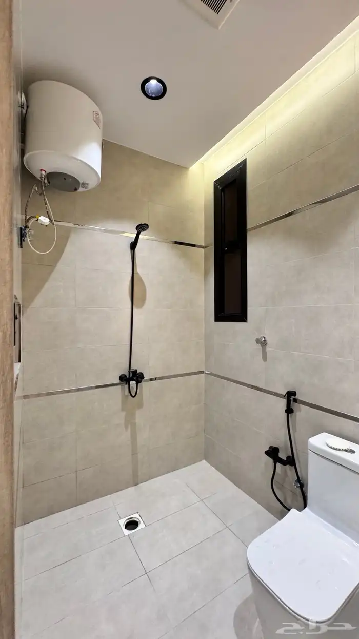 للبيع روف علوى بملحق مدينه احدرفيده 12