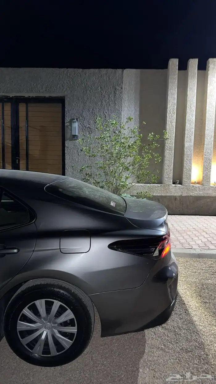 كامري تيتانيوم ممشى قليل 0