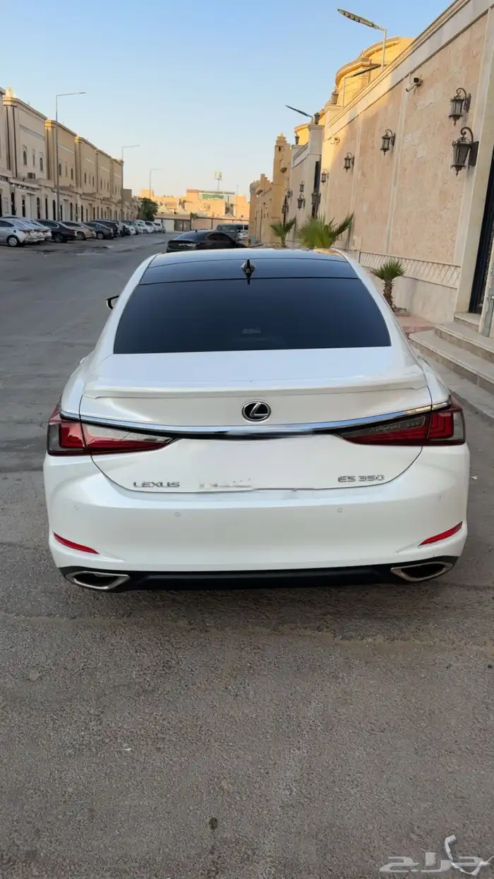 لكزس ES350 2024 ماشي 25 الف 7