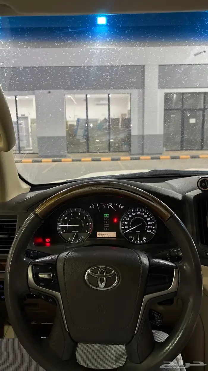 للبيع جيب لاندكروزر GXR 2