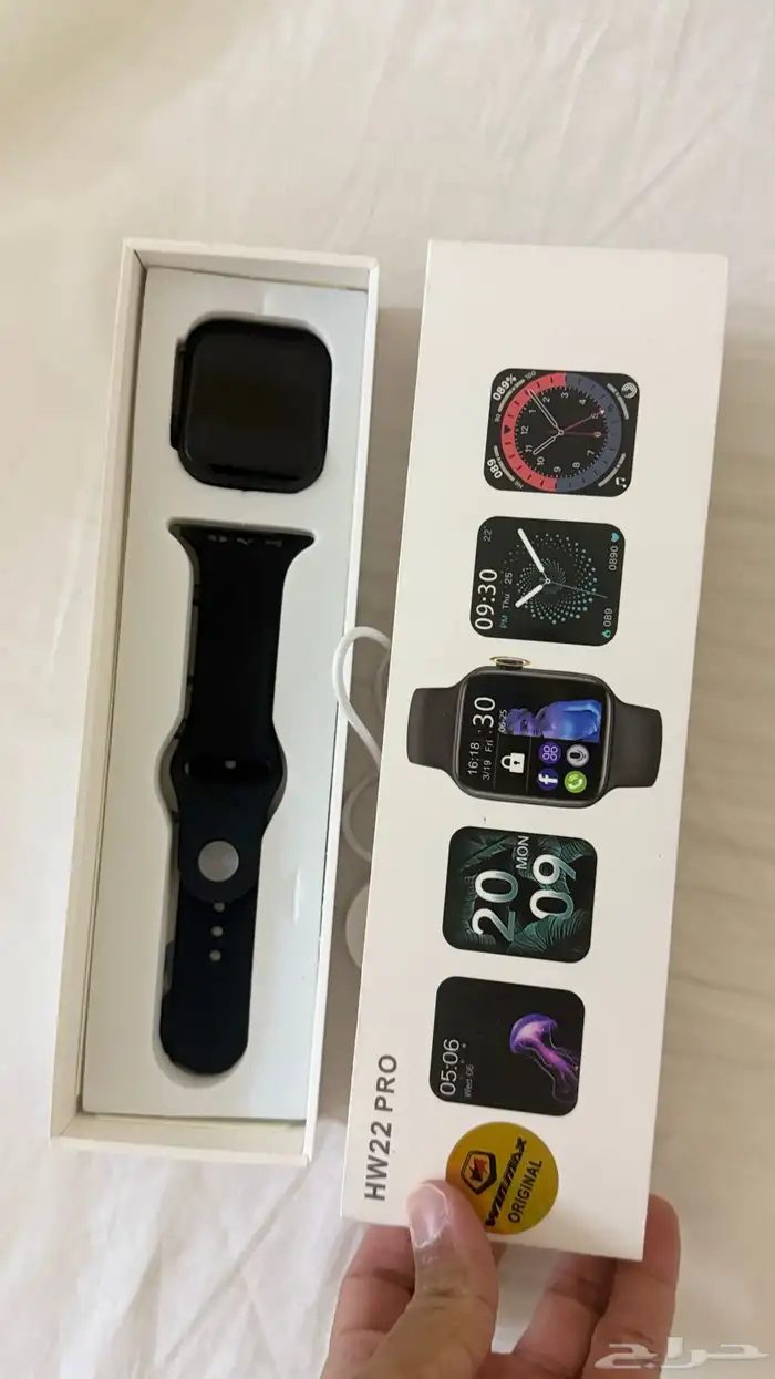 ساعة رياضية شبيهة ابل 0