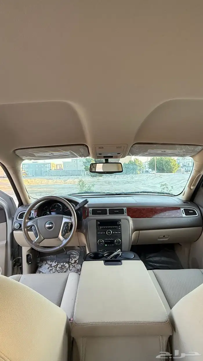 يوكن 2010 SEL لون ذهبي للبيع 6