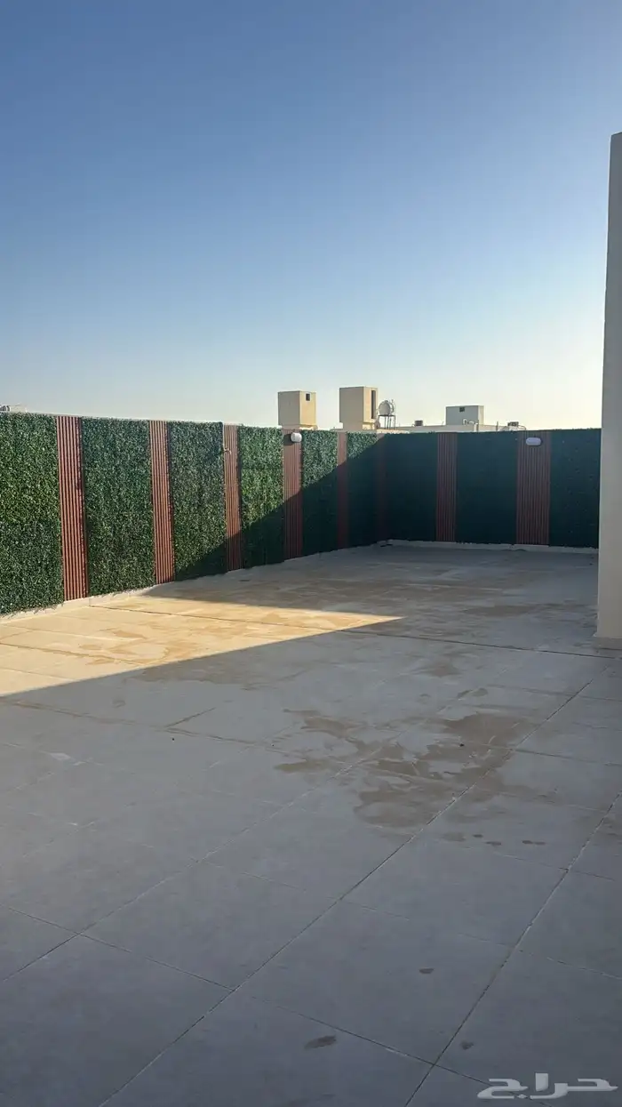 فلل روف علوى 750وشقق للبيع حي الصفا تبوك دور ارضي 570 الف 12