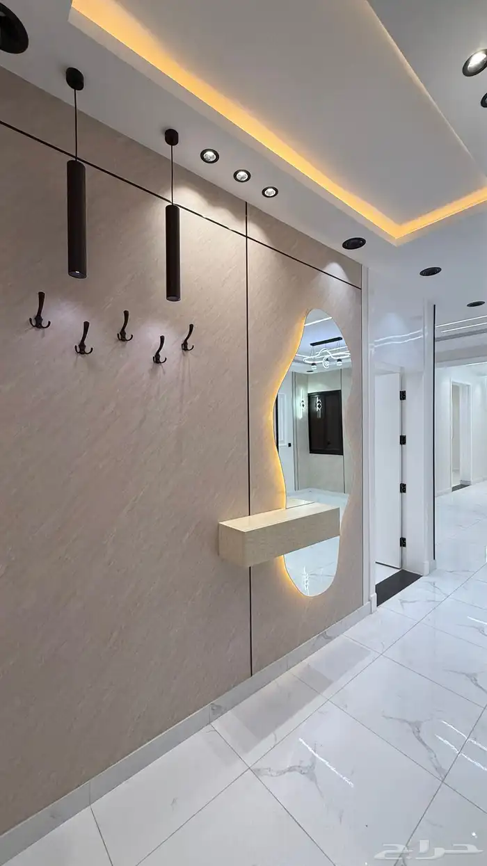 للبيع شقق سكنية فاخرة بالقرب من حى الضيافه والإسكان بالخميس 8