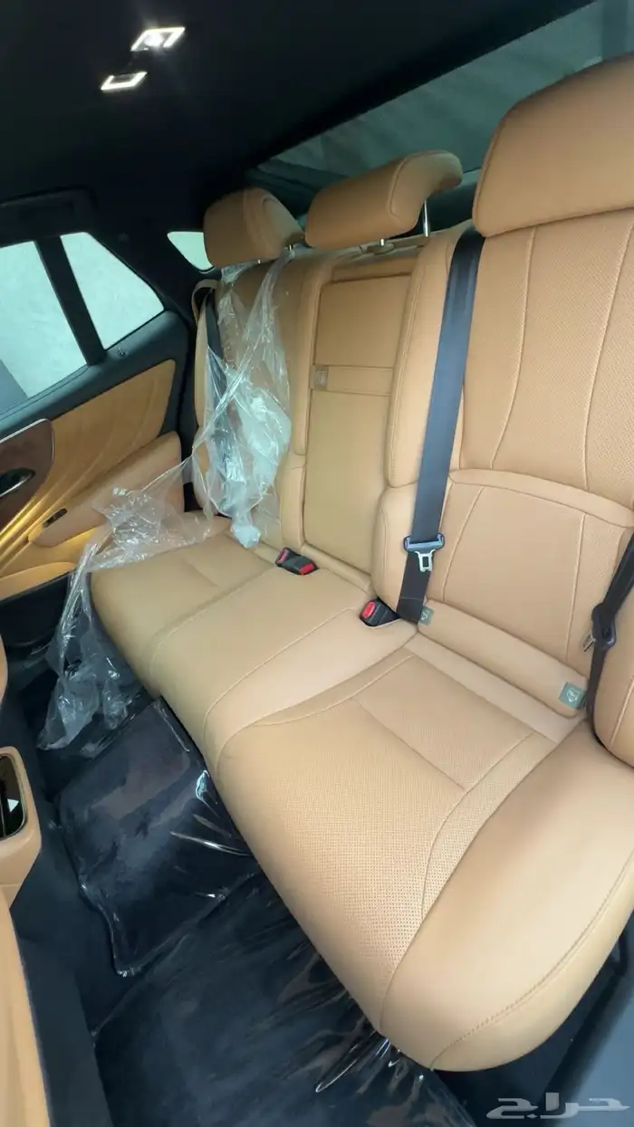 لكزس LS350 2021 13