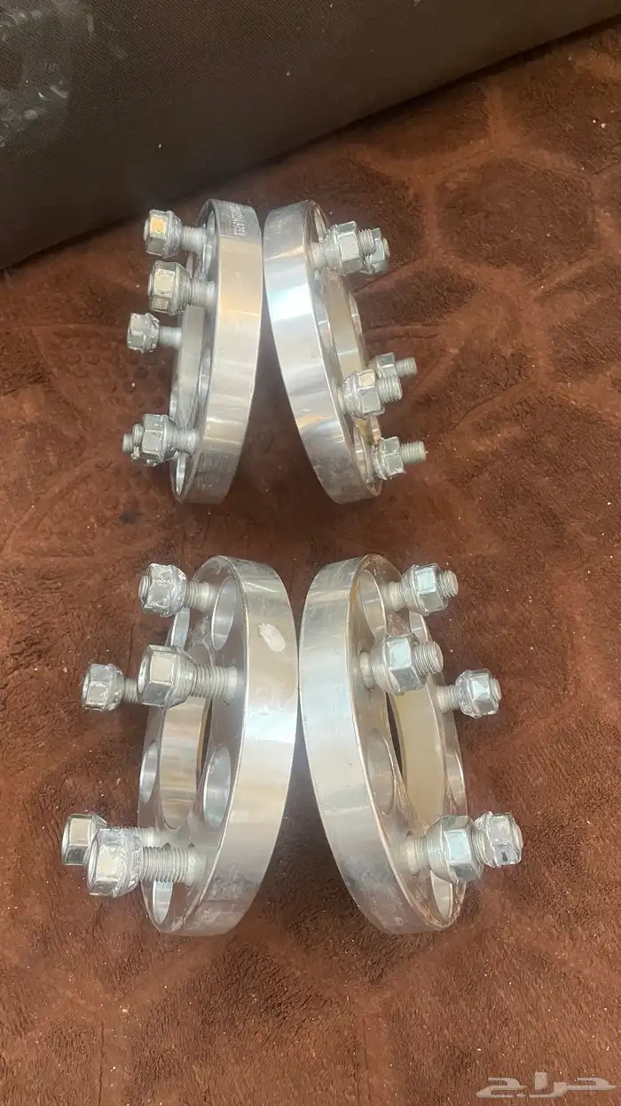 فواصل عجلات سياره 5مسامير. 5