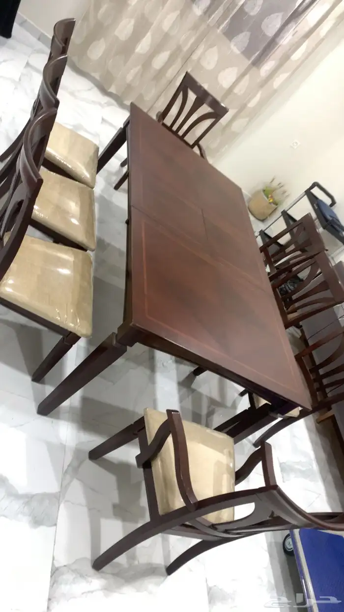 طاوله طعام للبيع عدد 8 كراسي 3