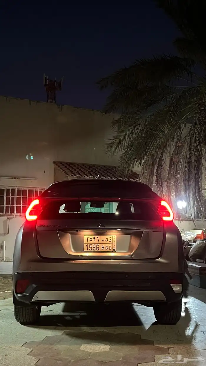 متسوبيشي كليبس كروس 2019 فل كامل 1