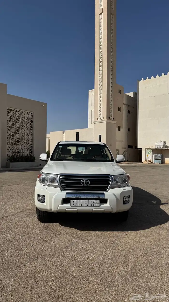 لاندكروزر GXR رقم3 1