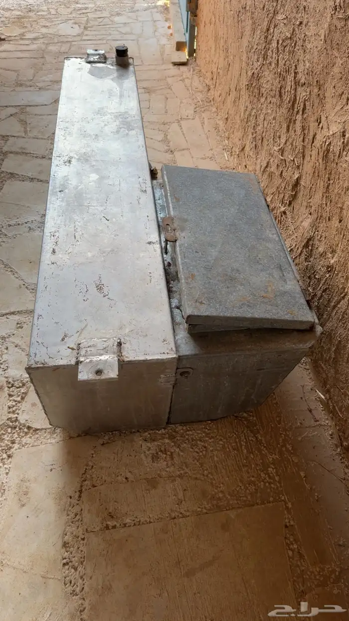 تانكي وشنطة عزبه شاص تايوتا 2