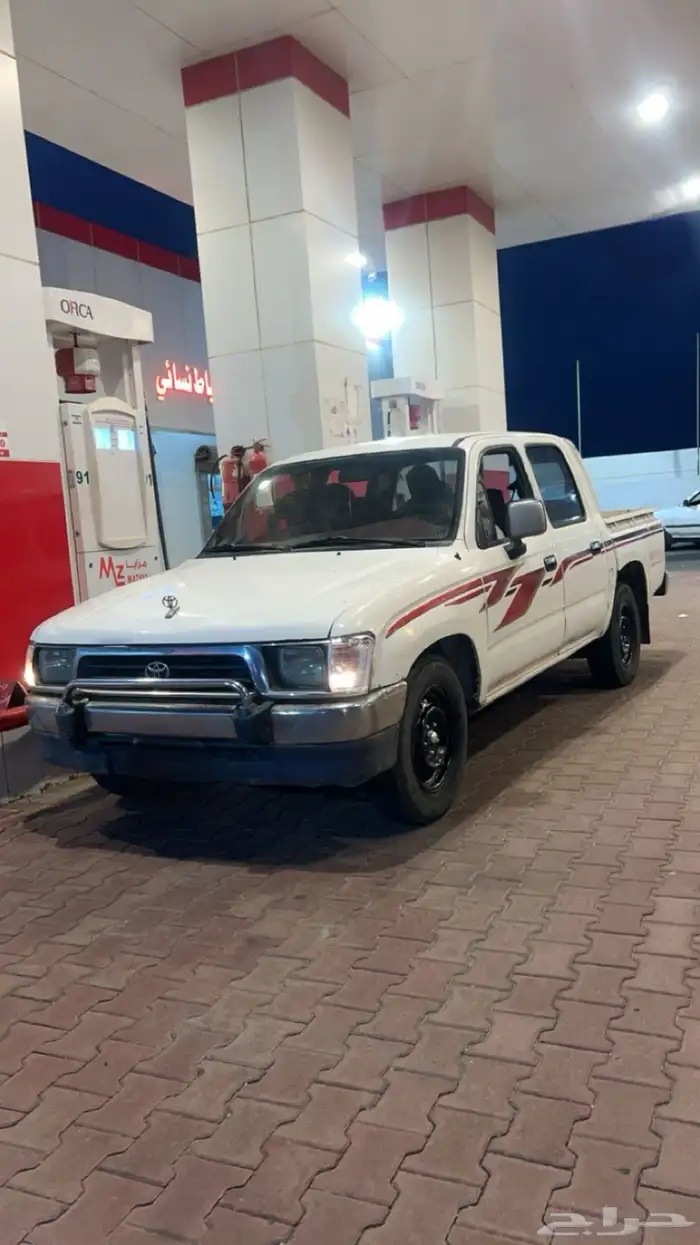 هايلكس موديل2000 9