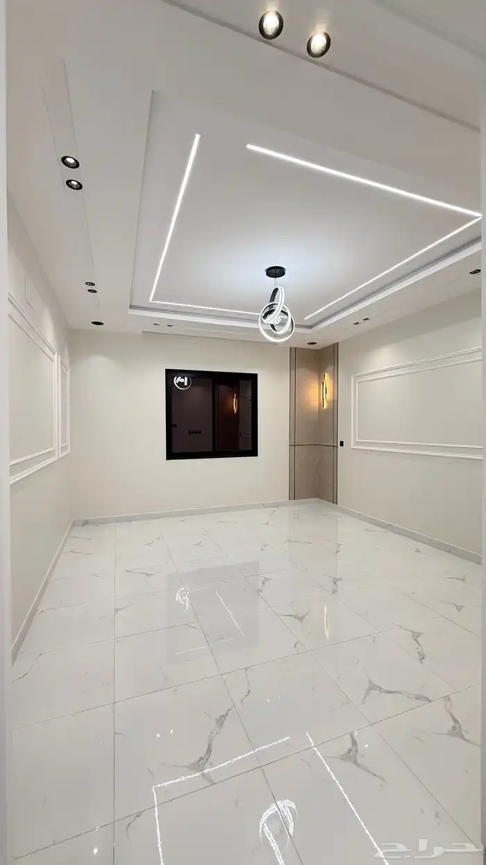 للبيع شقق سكنية فاخرة بالقرب من حى الضيافه والإسكان بالخميس 17